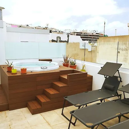 Appartement Hjs Plaza Ii *