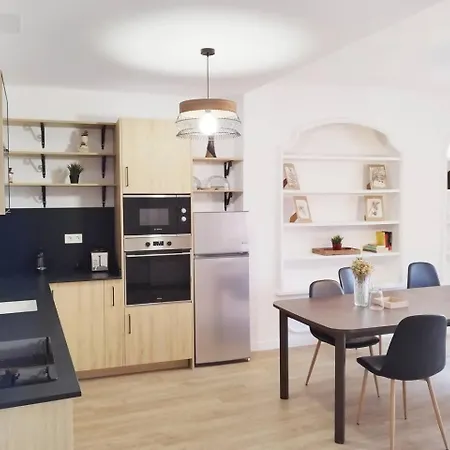 Hjs Plaza Ii Appartement *