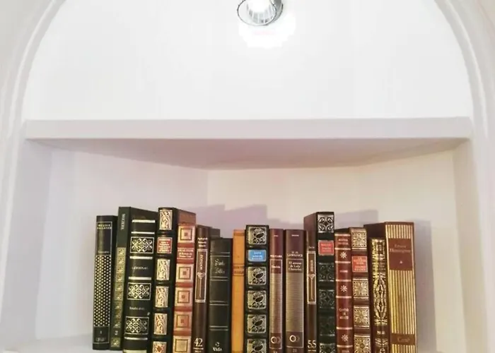 Apartment Hjs Plaza Ii