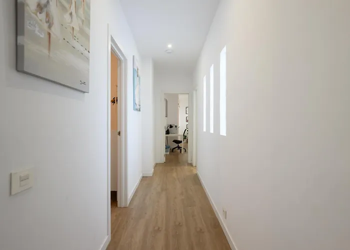 Hjs Plaza Ii Apartment *