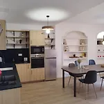 Hjs Plaza Ii Lägenhet