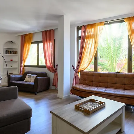 Apartman Hjs Plaza Ii *