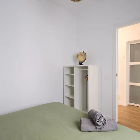 Hjs Plaza Ii Apartman